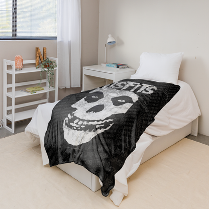 Rocksax Misfits Sherpa Fleece Blanket - Fiend