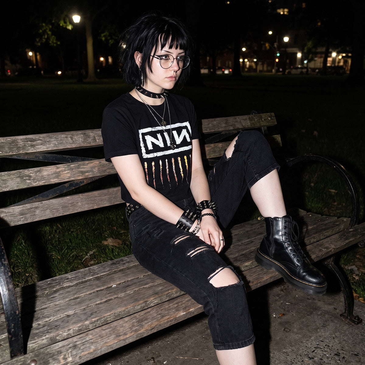 NINE INCH NAILS - DOWNWARD SPIRAL - Crop Top Black